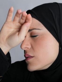 لماذا يحدث الصداع في شهر رمضان .. وكيف يتم التخلص منه؟
