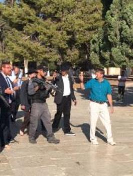 اقتحام اعضاء الكنيست المسجد الأقصى المبارك 