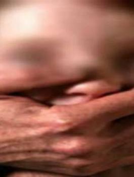 يضرب أخيه في طولكرم 