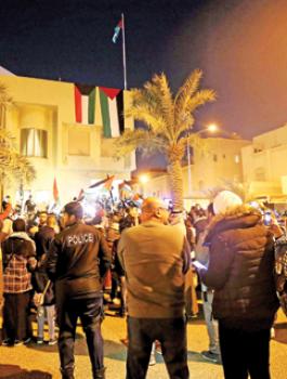 السفارة الفلسطينية تحذر الكويتيين من اتصالات مشبوهة تطلب المساعدة باسم فلسطين