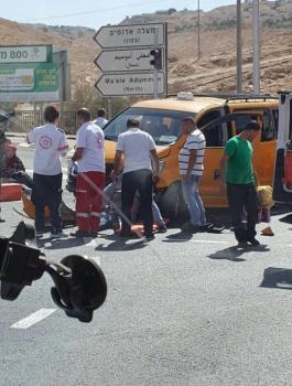 10 إصابات في حادث وقع بين 3 سيارات قرب العيزرية