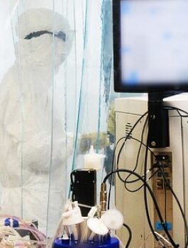 اسرائيل وتجارب سريرية على  لقاح كورونا 