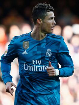 الريال ينتفض ويسقط فالنسيا برباعية في ليلة تألق رونالدو