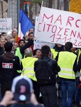 تظاهرات السترات الصفر في فرنسا 