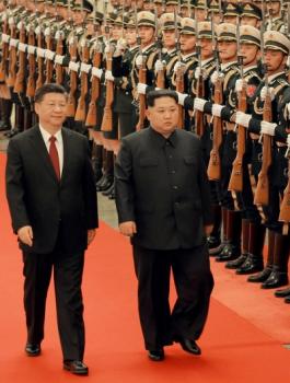 الزعيم الكوري الشمالية والصين 