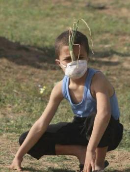 اطفال غزة والغاز 