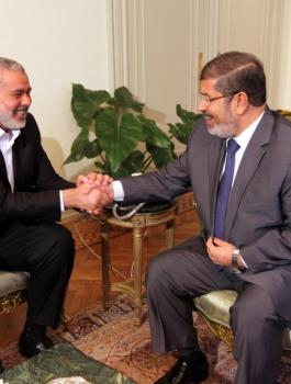 حماس ومرسي 