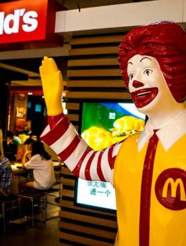 1-macdonalds-fb