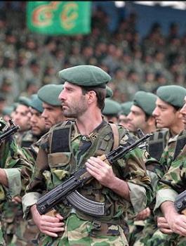 اعتقال 3 من الحرس الثوري الايراني 