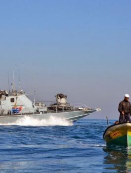 بحرية الاحتلال تعتقل 7 صيادين وتستولي على مراكبهم قبالة بحر غزة 