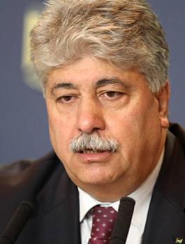 مجدلاني وغازي حمد 