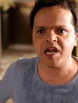 محمد هنيدي يهدد مسؤول إسرائيلي