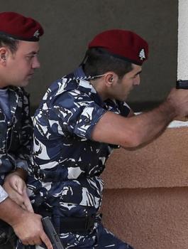 ذبح لاجئة سورية في لبنان 