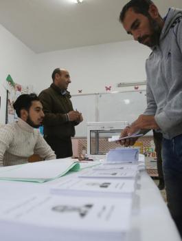 2019-12-12T080750Z_246455679_RC2KTD978ACQ_RTRMADP_3_ALGERIA-ELECTION