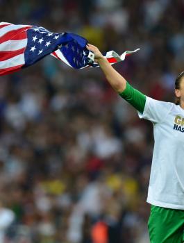 حارسة مرمى المنتخب الأمريكي تتهم بلاتر بالتحرش الجنسي