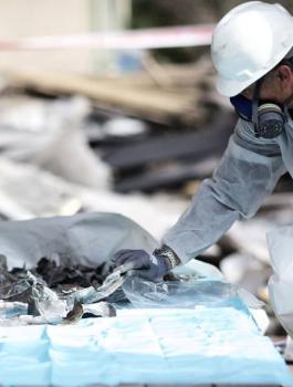 صاروخ اطلق على تل أبيب 