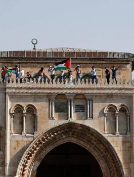 القدس تنتصر