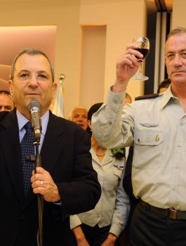 باراك وقتل الفلسطينيين 