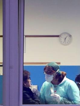 ايطاليا وفيروس كورونا 