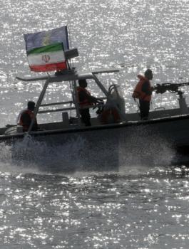 زوارق ايرانية 