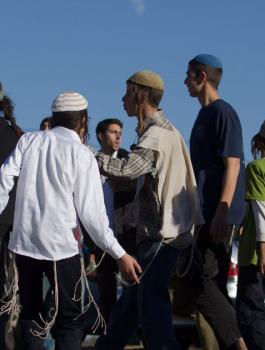 هجمات للمستوطنين على مادما 