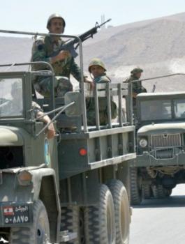 خمسة انتحاريين يفجرون انفسهم في عرسال في لبنان