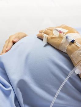 مصرع سيدة حامل في غزة 