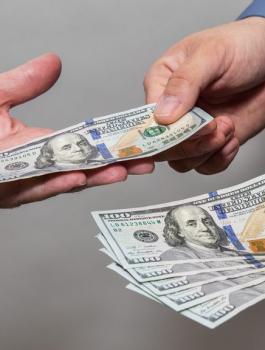 الشيكات البنكية 