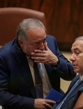 ليبرمان والحكومة الاسرائيلية 