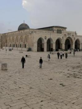 أوقاف القدس: الاحتلال عبث بمحتويات الحرم القدسي وأتلف بعضها