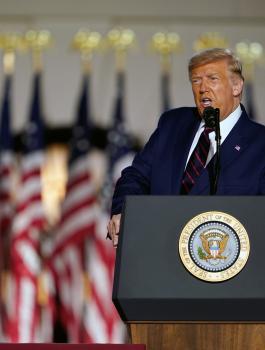 ترامب وفيروس كورونا 