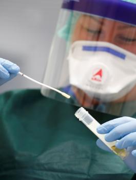 sP04IaUCq1BUvYr7Zg_GZQc6MJxdpRomxjLqdPy792c