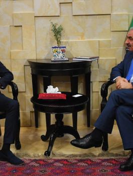 اشتيه والبنك الدولي 