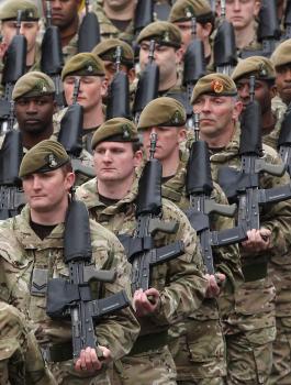 الجيش البريطاني وروسيا 