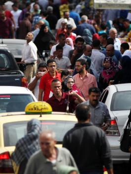 الازمة المرورية في رام الله والخليل 
