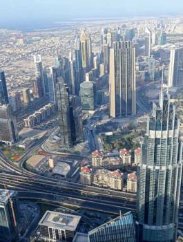 العمل في الامارات 