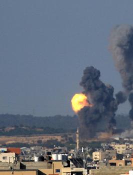 قصف إسرائيلي على غزة