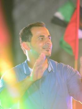 بلال كايد من زنازين الاحتلال الى قفص الزواج