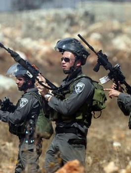 إسرائيل استخدمت فلسطينيين دروعا وسممت آبارا