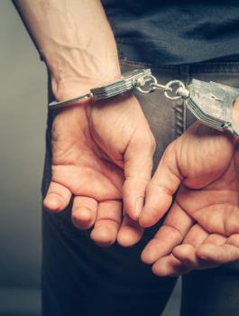 احالة تجار الى النيابة العامة 