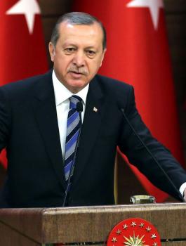 أردوغان يعلق على الانخفاض الكبير في سعر الليرة التركية 
