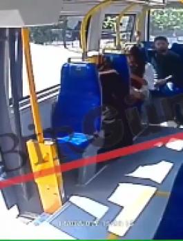 .تركي يصفع فتاة بسبب سروال قصير في نهار رمضان "فيديو " 