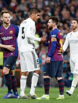 ريال مدريد وبرشلونة 