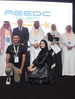  كلية طب الأسنان في جامعة القدس تتأهل لنهائي مسابقة "YES" البحثية في دبي