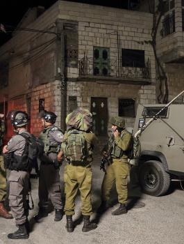 إصابة ضابط في جيش الاحتلال بجروح خلال مواجهات بمخيم الدهيشة قرب بيت لحم