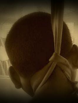 العثور على جثة فتى مشنوقا في العيزرية 