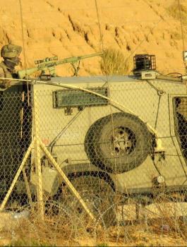 اعتقال فلسطينيين بعد تسللهم جنوب قطاع غزة 