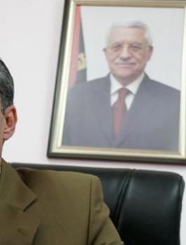 حسين الشيخ وقانون اقتطاع اموال الاسرى والشهداء 