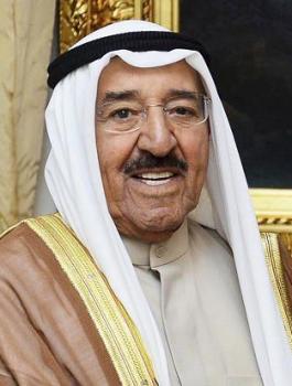 أمير الكويت يدخل المستشفى 