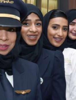 قيادة المرأة للطائرة في السعودية 